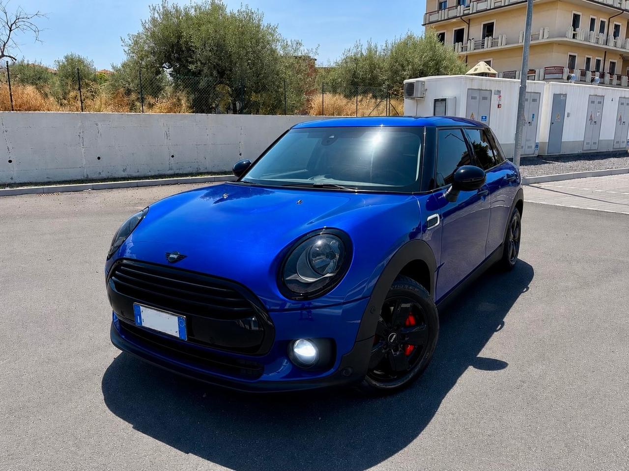 Mini Cooper D Clubman 2.0 all-black