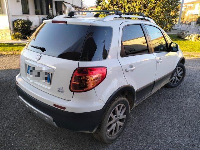 FIAT Sedici 1.6 16V 4x4 Emotion