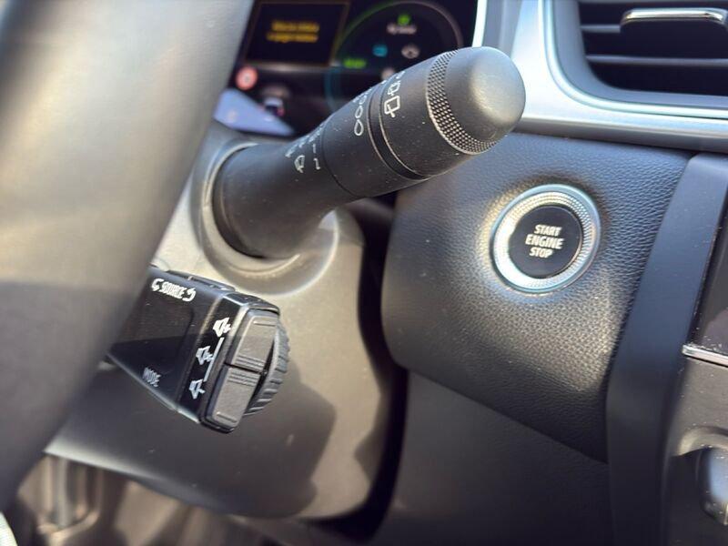Renault Captur Captur 1.6 E-Tech Plug-in Hybrid Techno 160cv auto