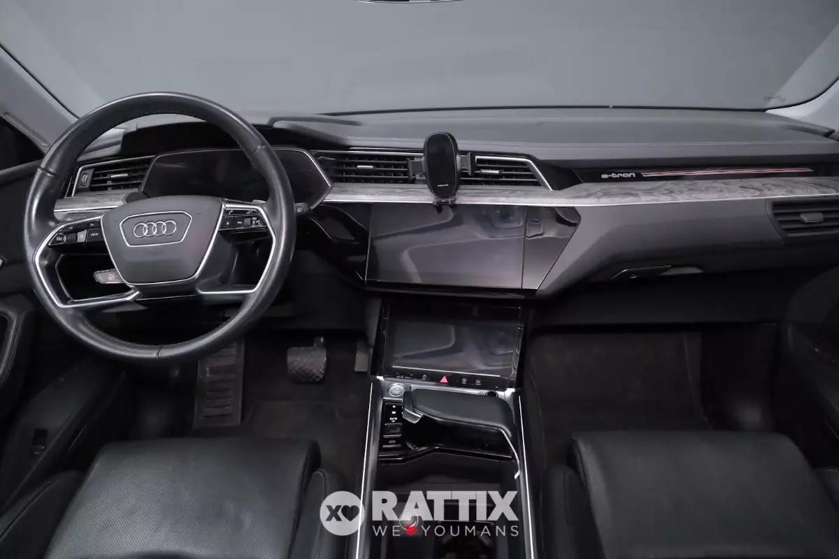 Audi e-tron motore elettrico 55 Business Quattro CVT + tetto apribile