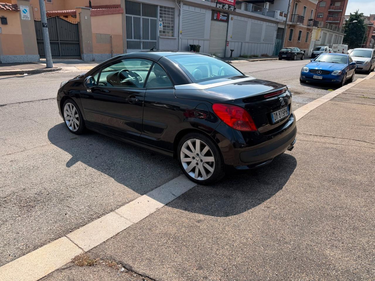 Peugeot 207 1.6 VTi 120CV CC Roland Garros