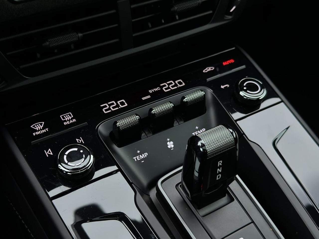 PORSCHE 992 Carrera 4 GTS 2.0*Matrix-Alcantara-Finanz*