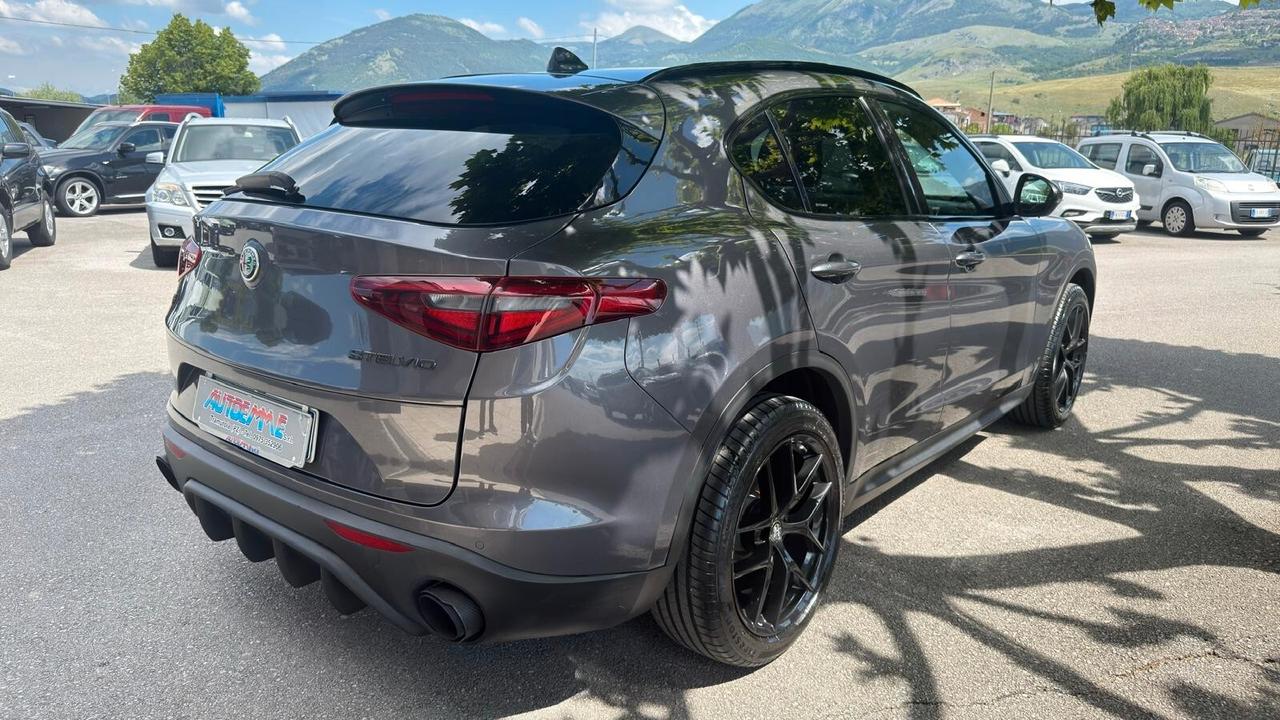 Alfa Romeo Stelvio 2.2 Turbodiesel 210 CV AT8 Q4 Ti