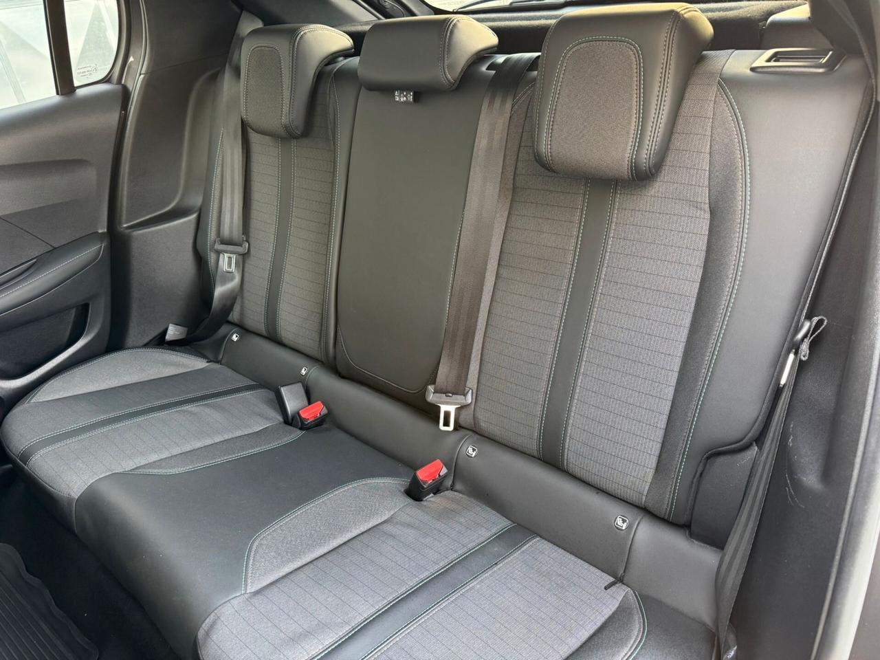 PEUGEOT 208 BlueHDi 100CV 2023!!! ALLURE!!!