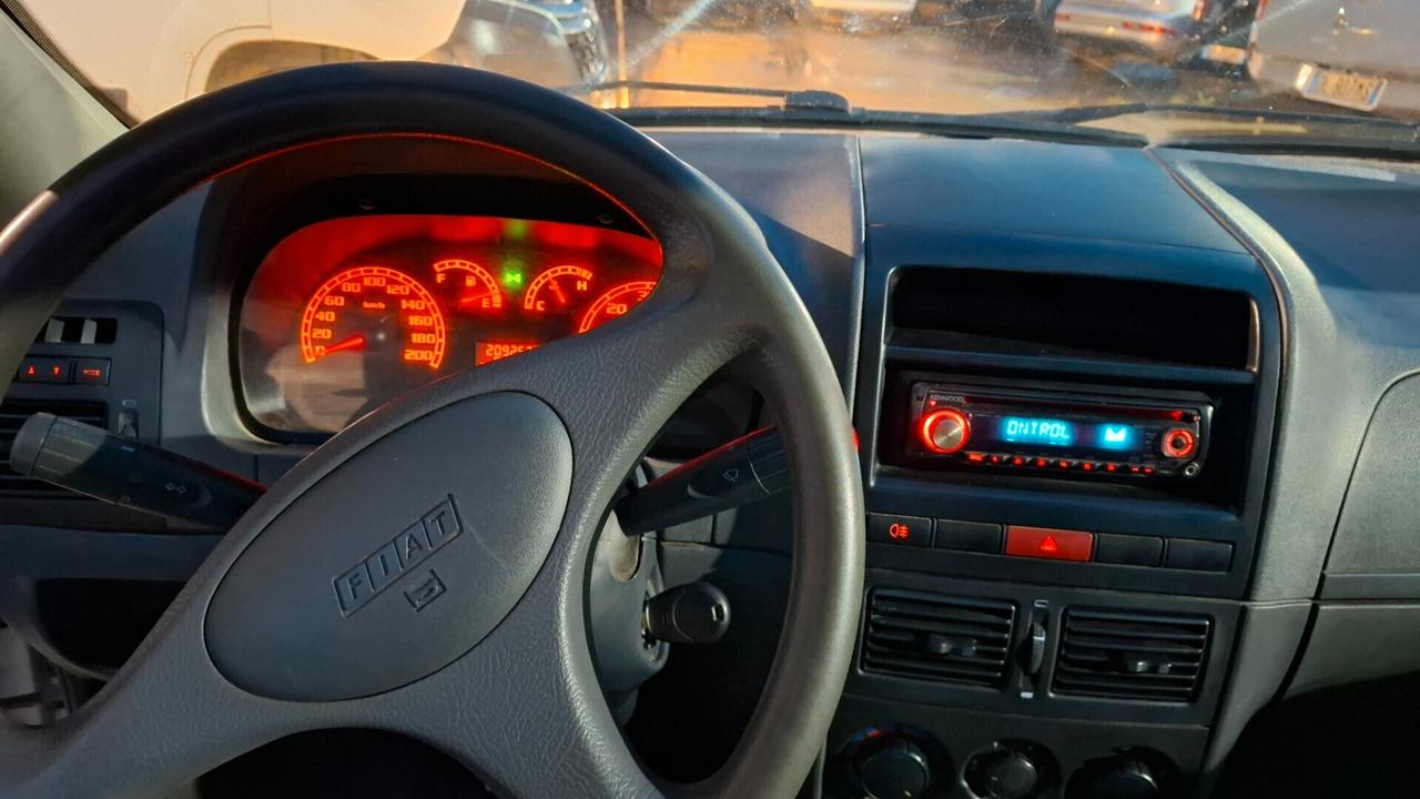 FIAT STRADA 1.3 MJT Pick-up