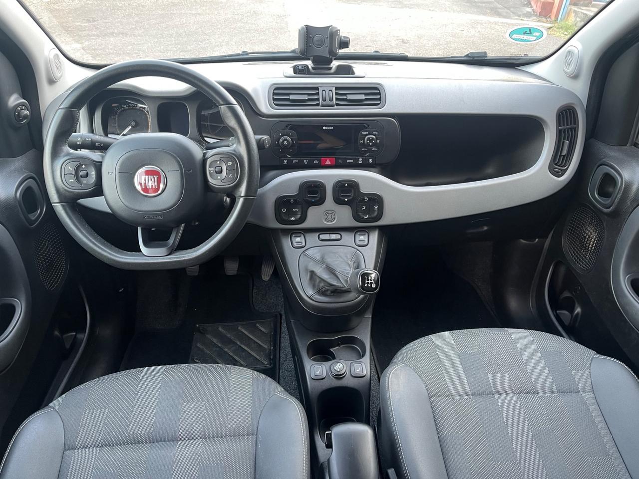 Fiat Panda 1.2 City Cross-solo km 38700-
