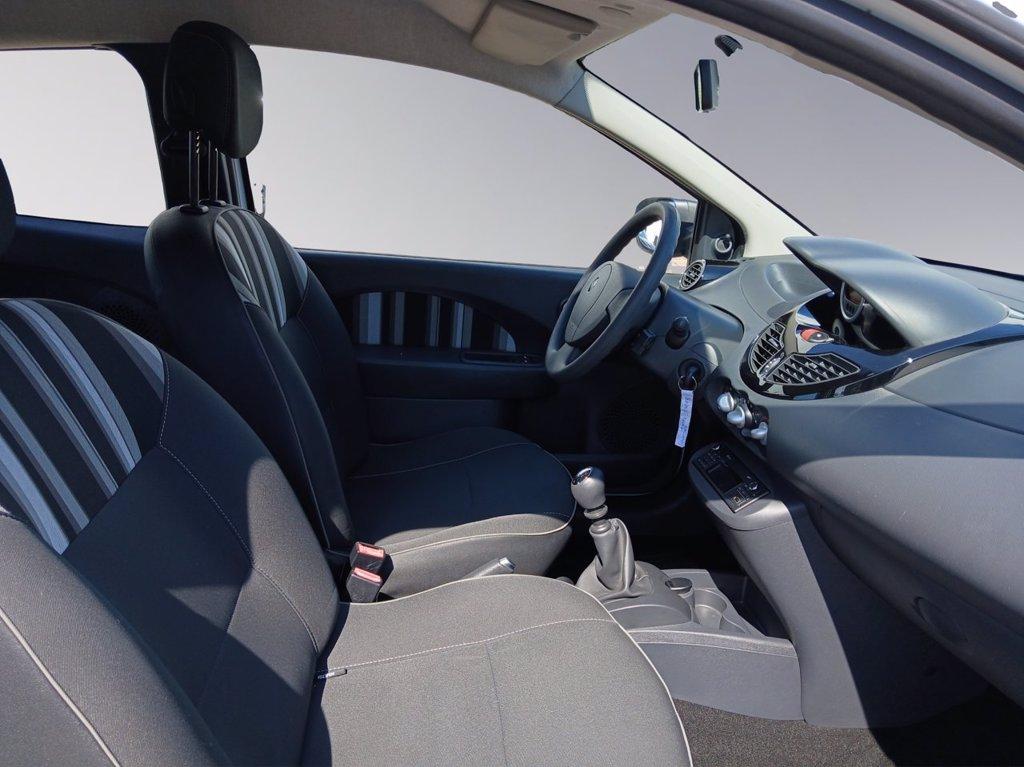 RENAULT Twingo Night&Day del 2014