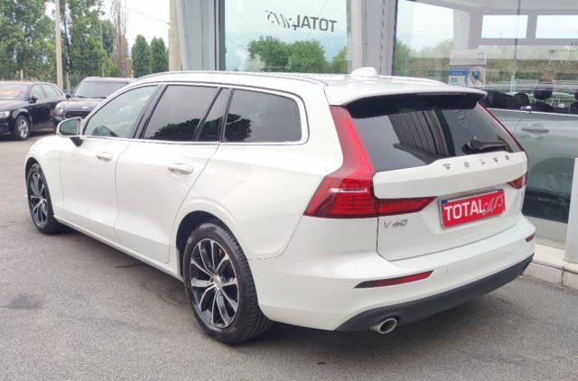 VOLVO V60 B4 (d) Geartronic Momentum Business IVA ESPOSTA