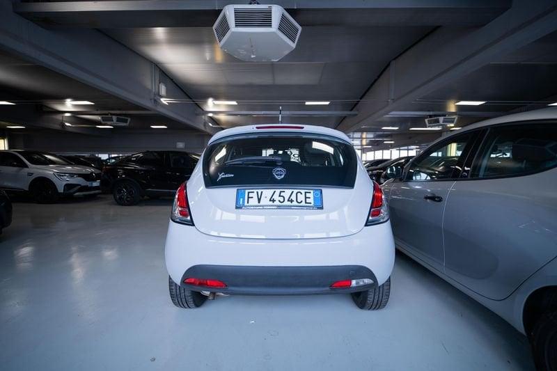 Lancia Ypsilon 1.2 Elefantino Blu S&S 69CV