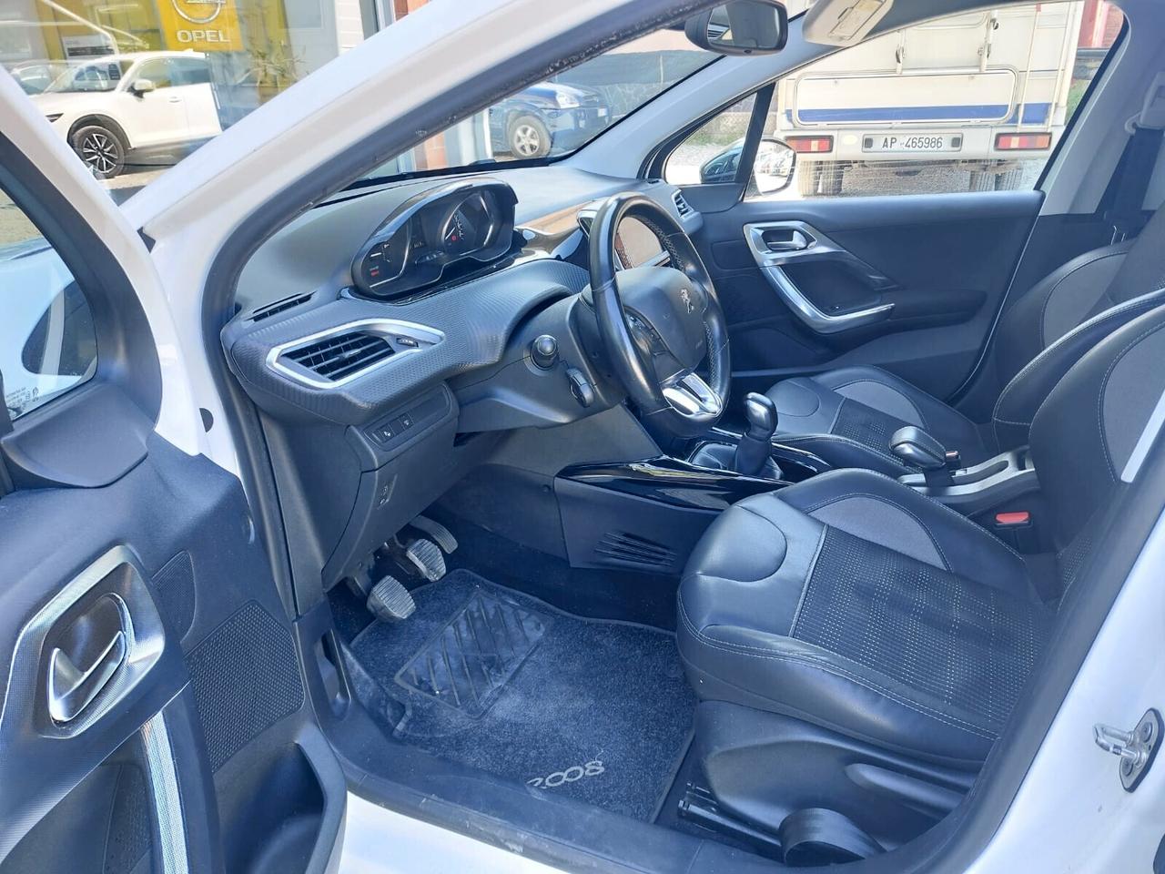 Peugeot 2008 PureTech Turbo 110 S&S Allu STUPENDA