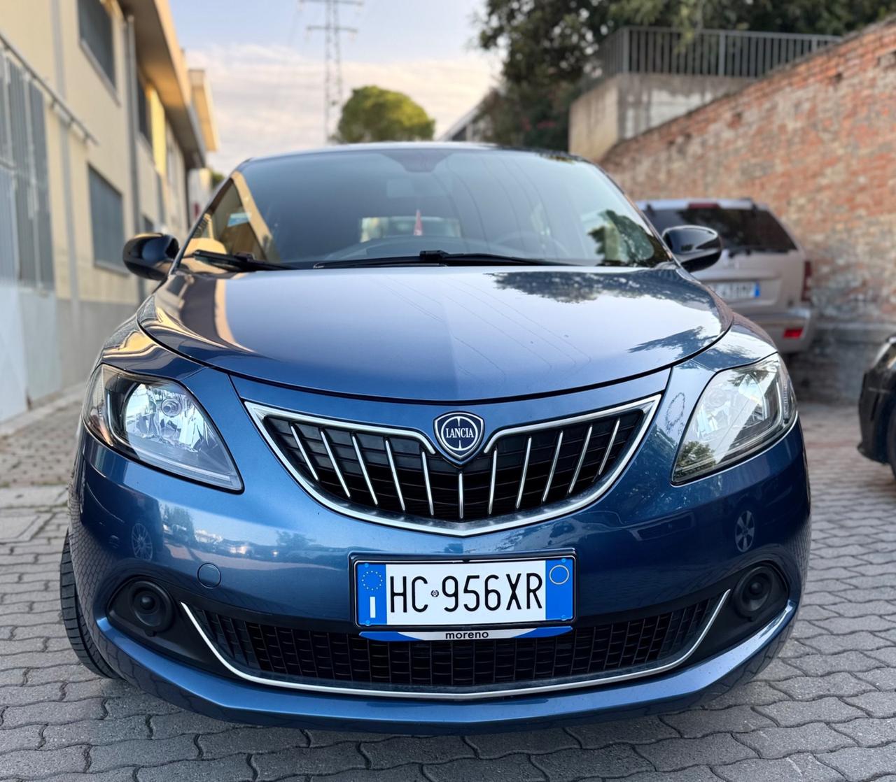 Lancia Ypsilon 1.0 FireFly 5 porte S&S Hybrid Gold Plus