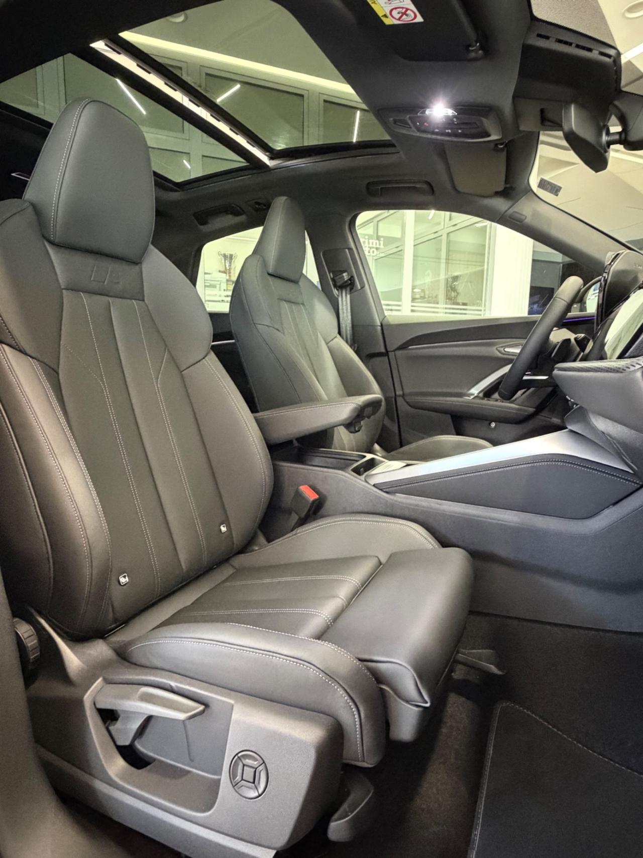Audi Q5 SPB 40 TDI quattro S tronic Identity Black