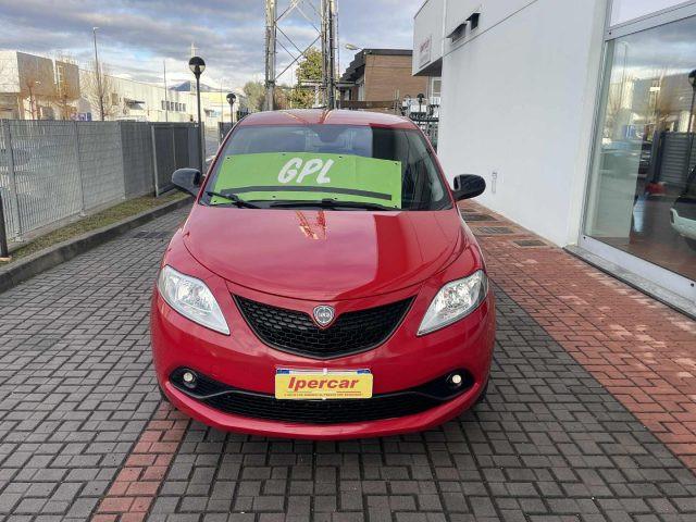 LANCIA Ypsilon 1.2 69 CV 5 porte GPL Ecochic Gold