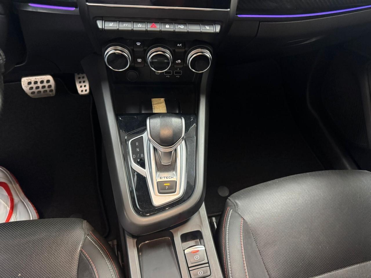 Renault Arkana Hybrid E-Tech 145 CV R.S. Line