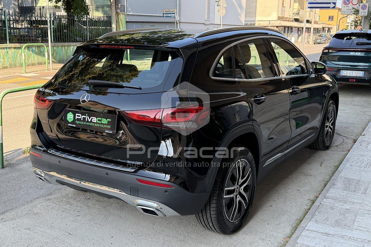 MERCEDES GLA 180 d Automatic Sport