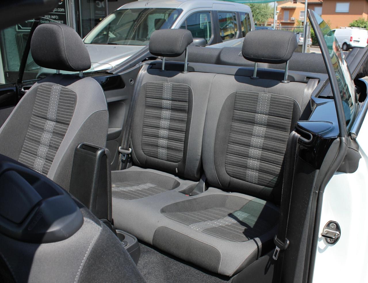 Volkswagen Maggiolino Cabrio R-CUP 1.4 TFSI 160CV NAVY UNICO PROPRIETARIO!!