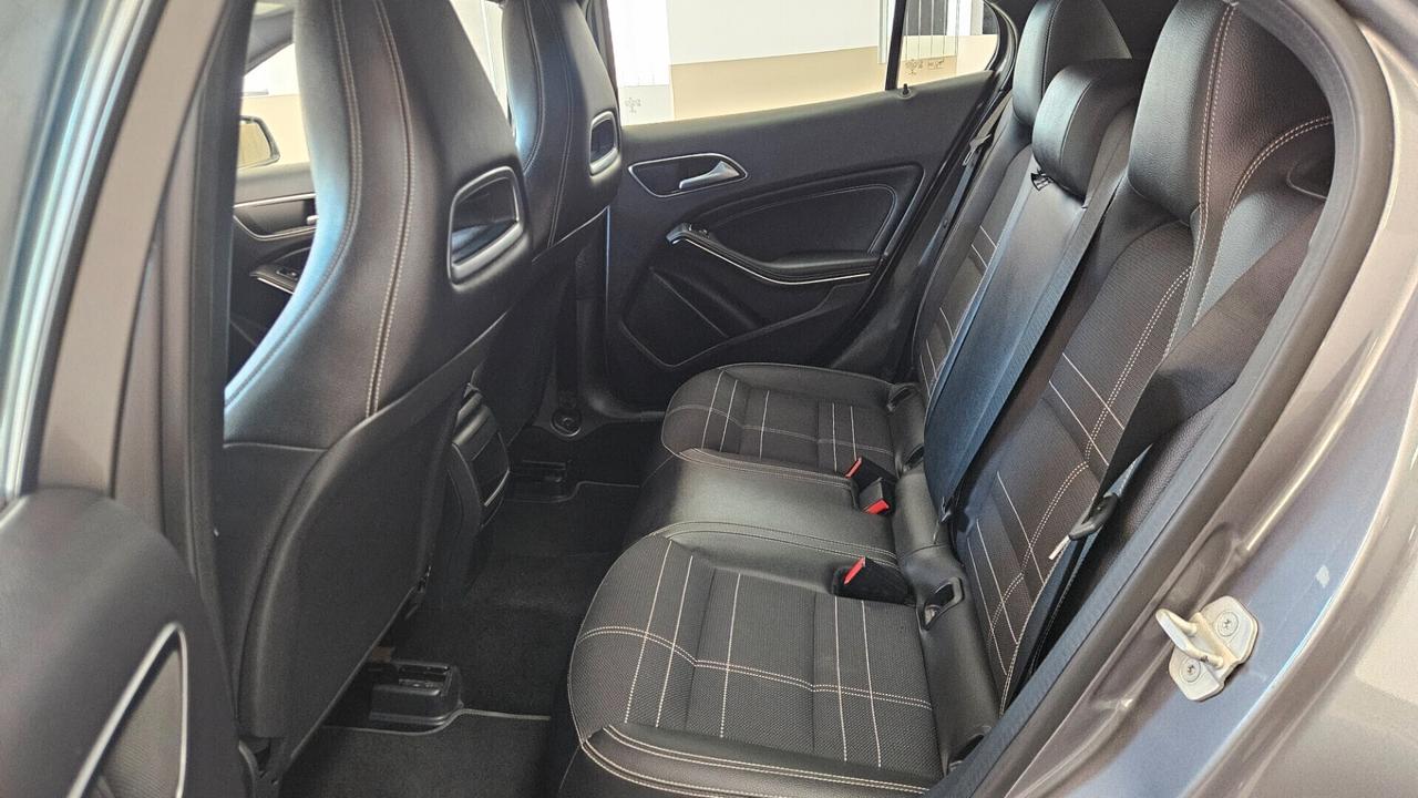 Mercedes-benz GLA 200 d Premium