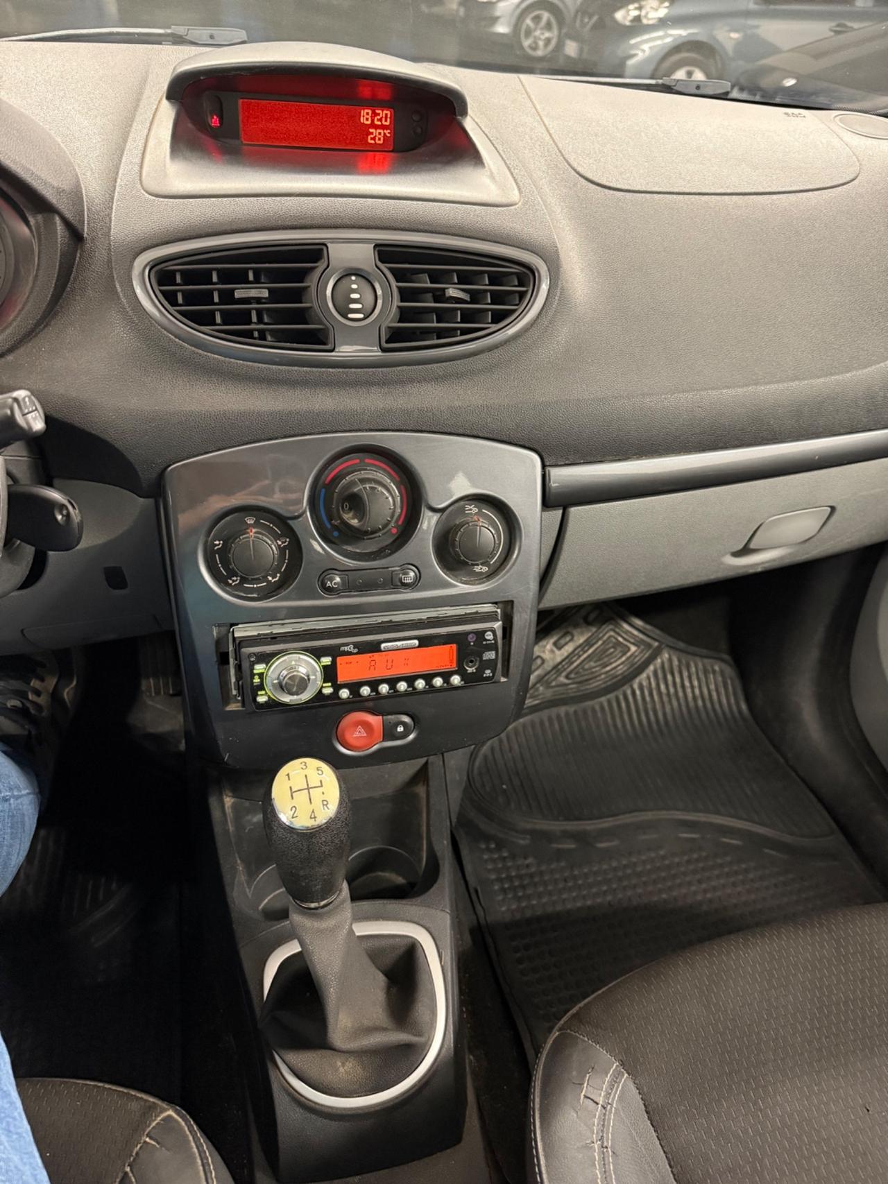 Renault Clio 1.5 dCi 70CV 5 porte Dynamique