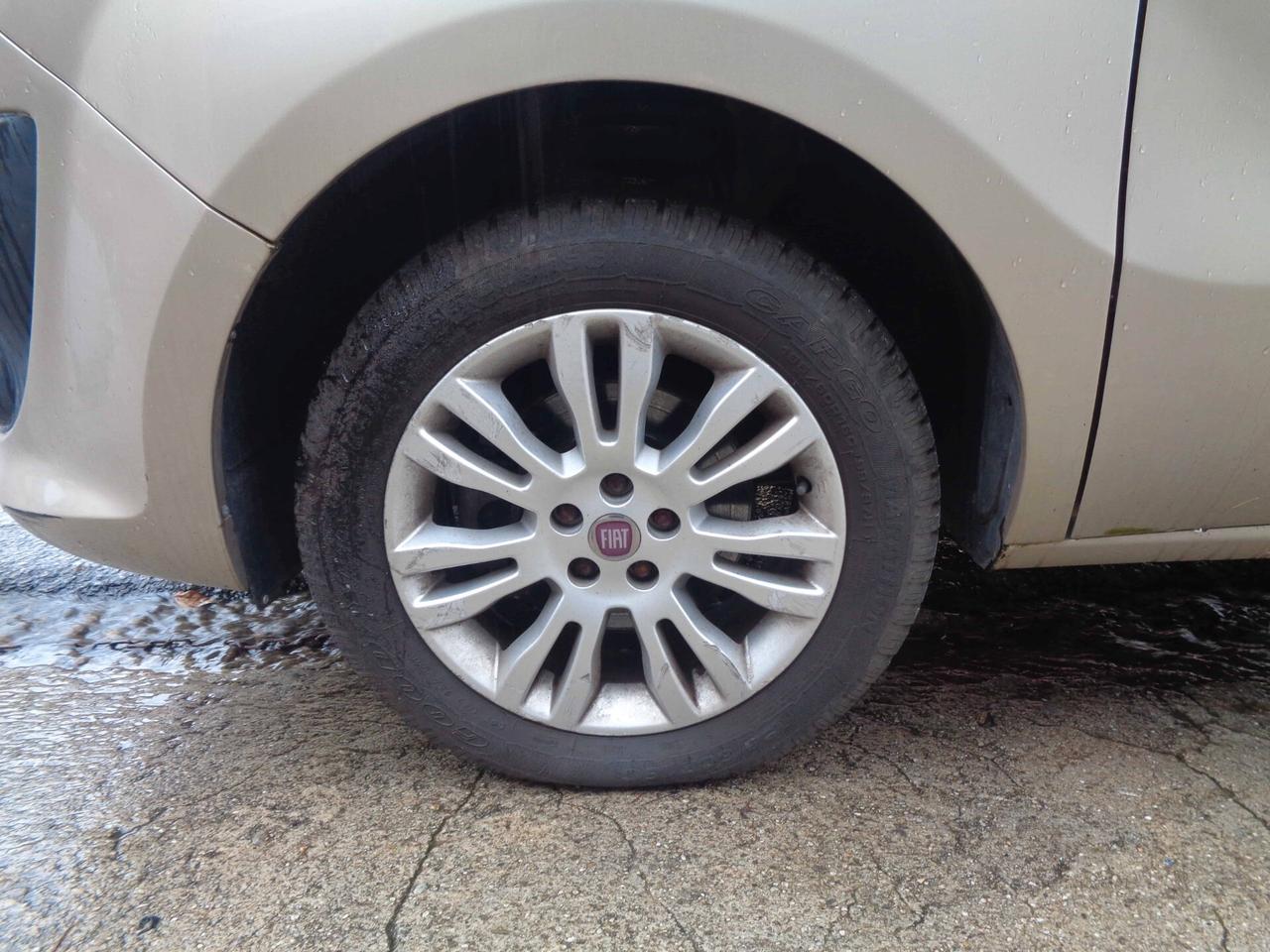 Fiat Doblò 1.6 MJT 105CV Emotion (Finanziabile)