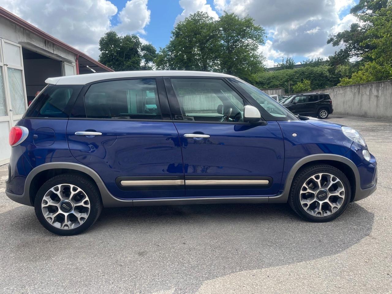 Fiat 500L trekking 1.6 mjt/105cv-full-2015