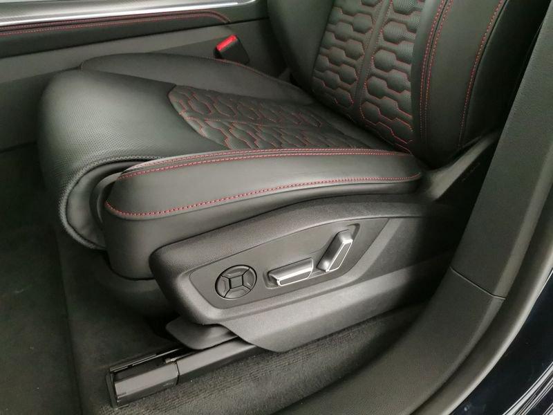 Audi Q8 RS 4.0 mhev 48V performance 640cv tiptronic