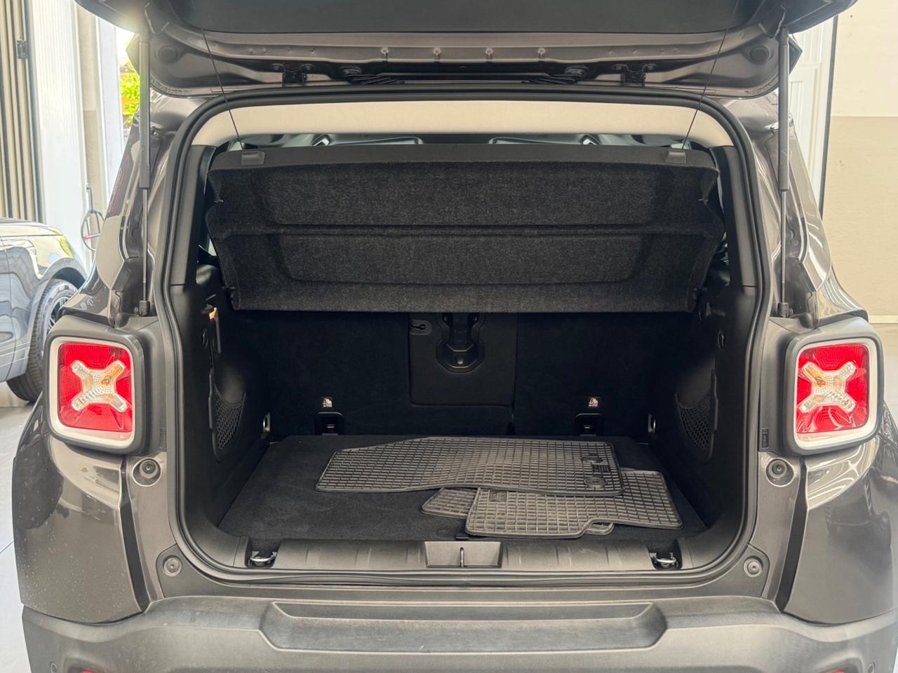Jeep Renegade 1.6 Mjt DDCT 120 CV Limited