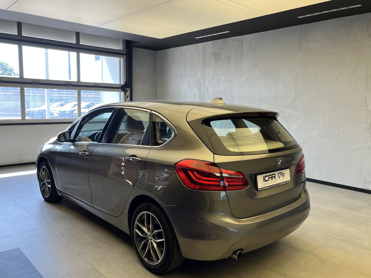 BMW 218d Active Tourer Luxury
