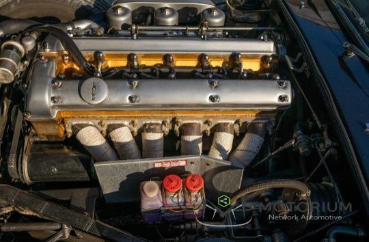 Jaguar E-Type 1 ° Serie 3.8 TARGA ORO 2025