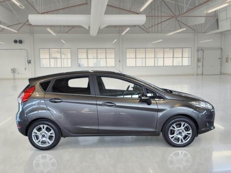 Ford Fiesta 1.5 TDCi 75CV 5 porte Titanium