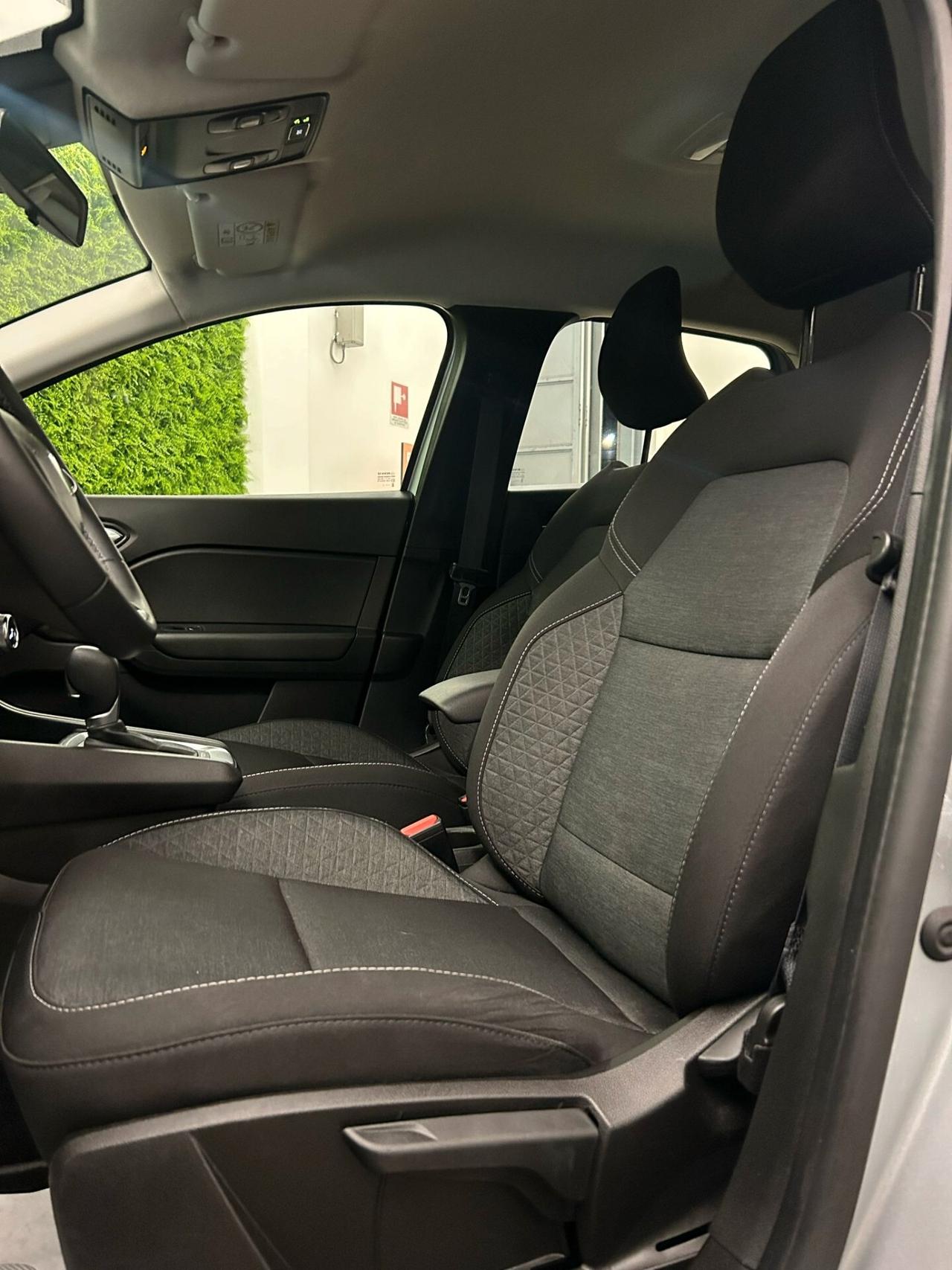 Renault Captur Full Hybrid E-Tech 145 CV Zen