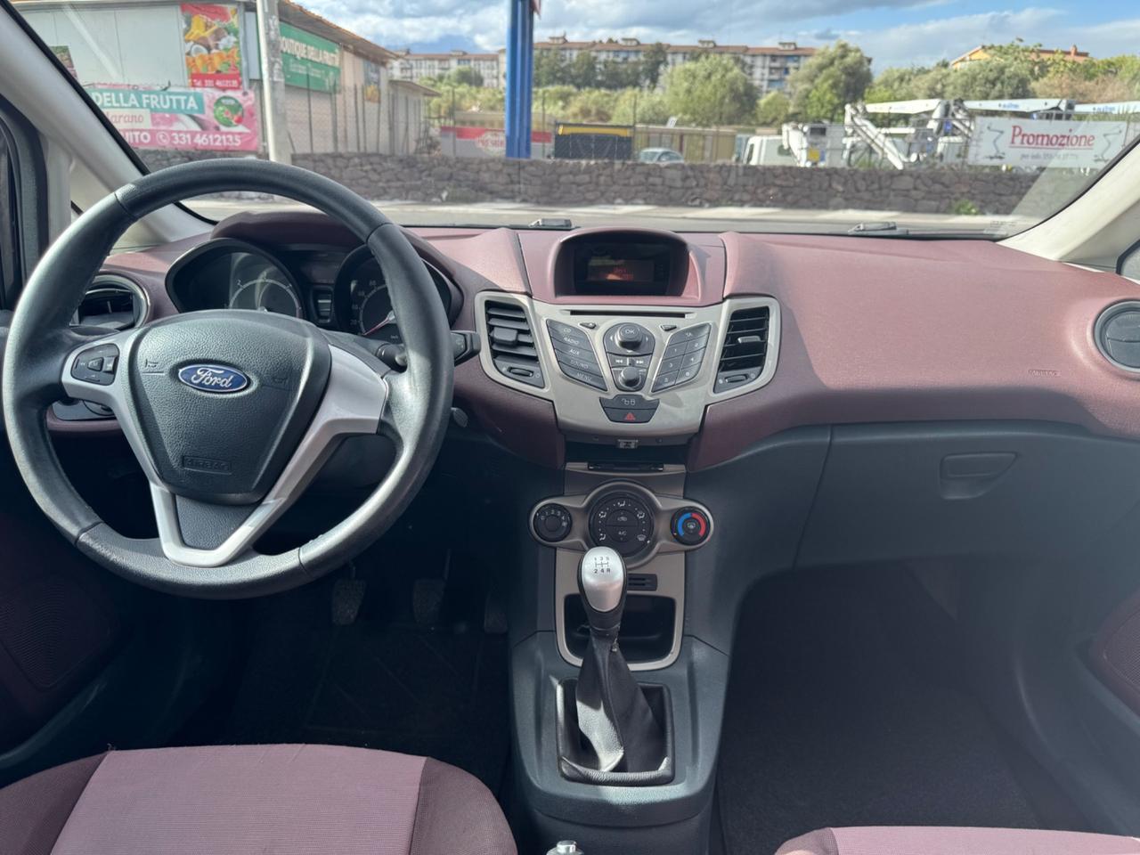 Ford Fiesta 1.4 TDCi 5p. Titanium