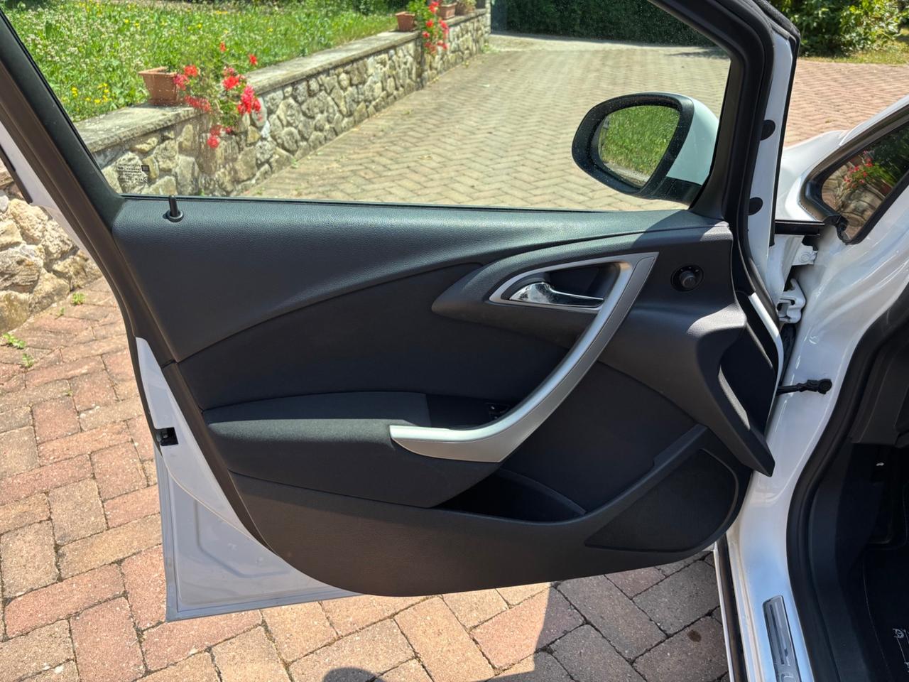 Opel Astra 1.4 Turbo 140CV 5 porte Cosmo