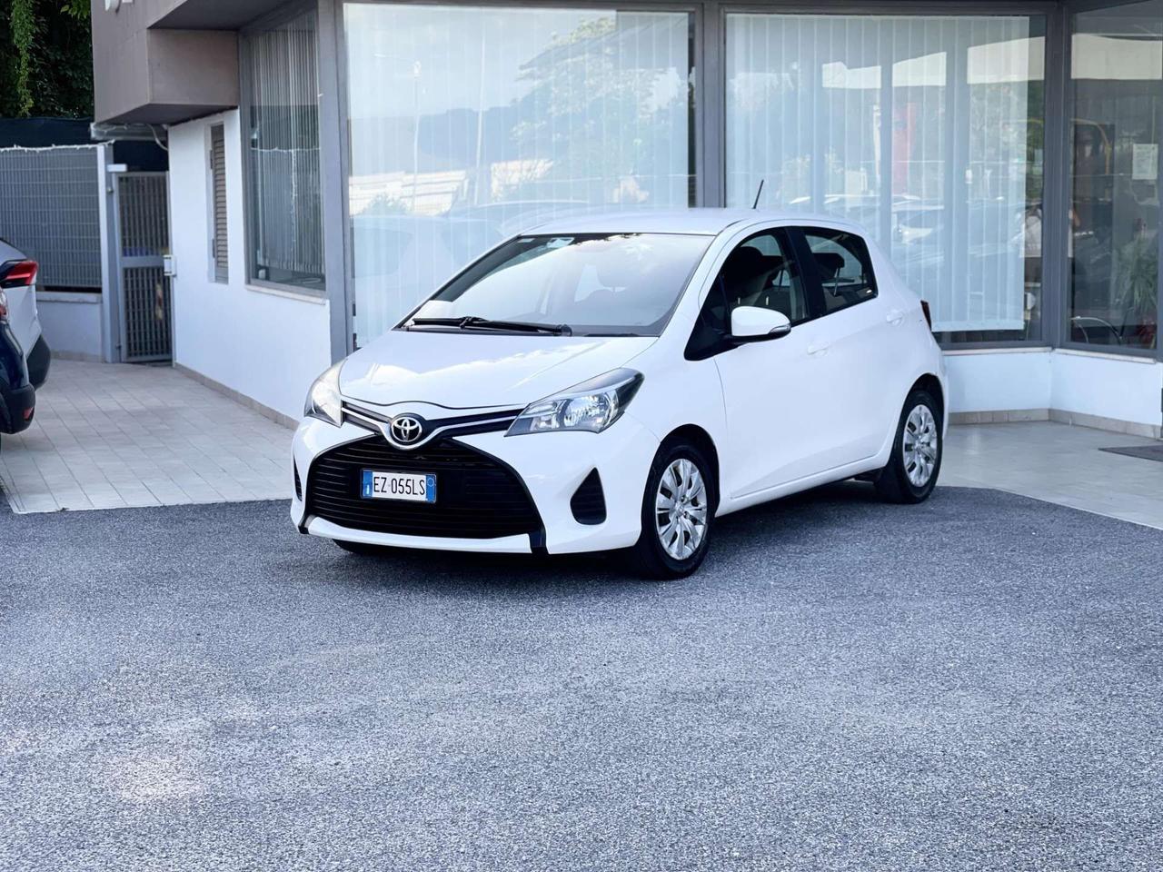 Toyota Yaris 1.0 Benzina 69CV E6 Neo - 2015