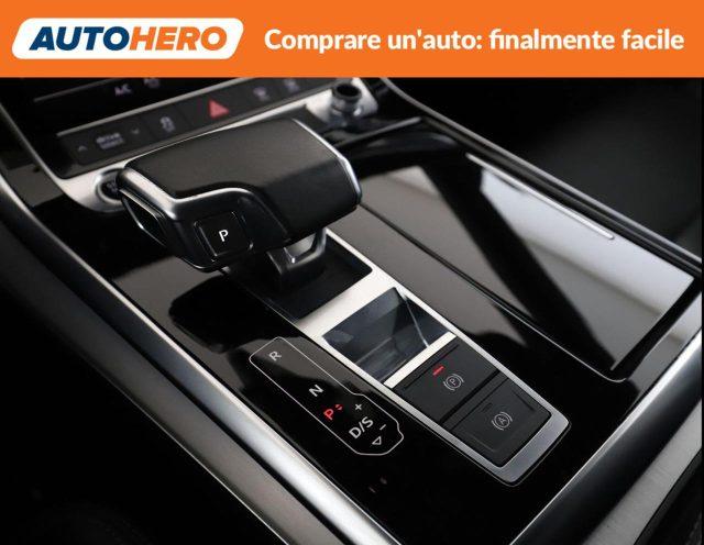 AUDI Q8 55 TFSI quattro tiptronic