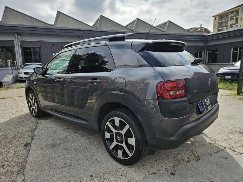Citroën C4 Cactus PureTech 82 Shine