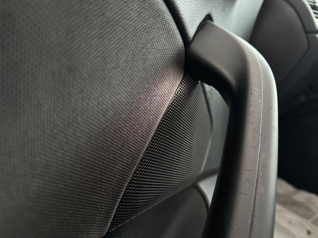 Audi Q3 2.0 TDI 120 CV Design NAVI LED EURO6