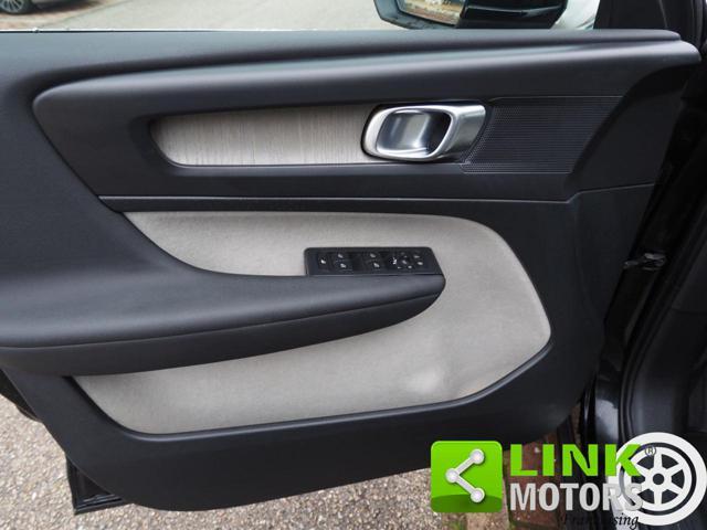 VOLVO XC40 T3 Geartronic Inscription FINANZIABILE