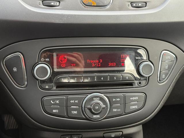 OPEL Corsa 1.4 90CV GPL Tech 5 porte n-Joy