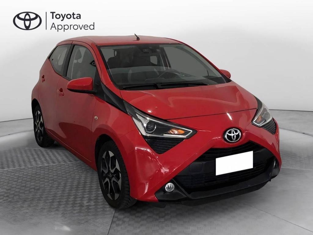 Toyota Aygo 5 Porte 1.0 VVT-i x-clusiv M-MT