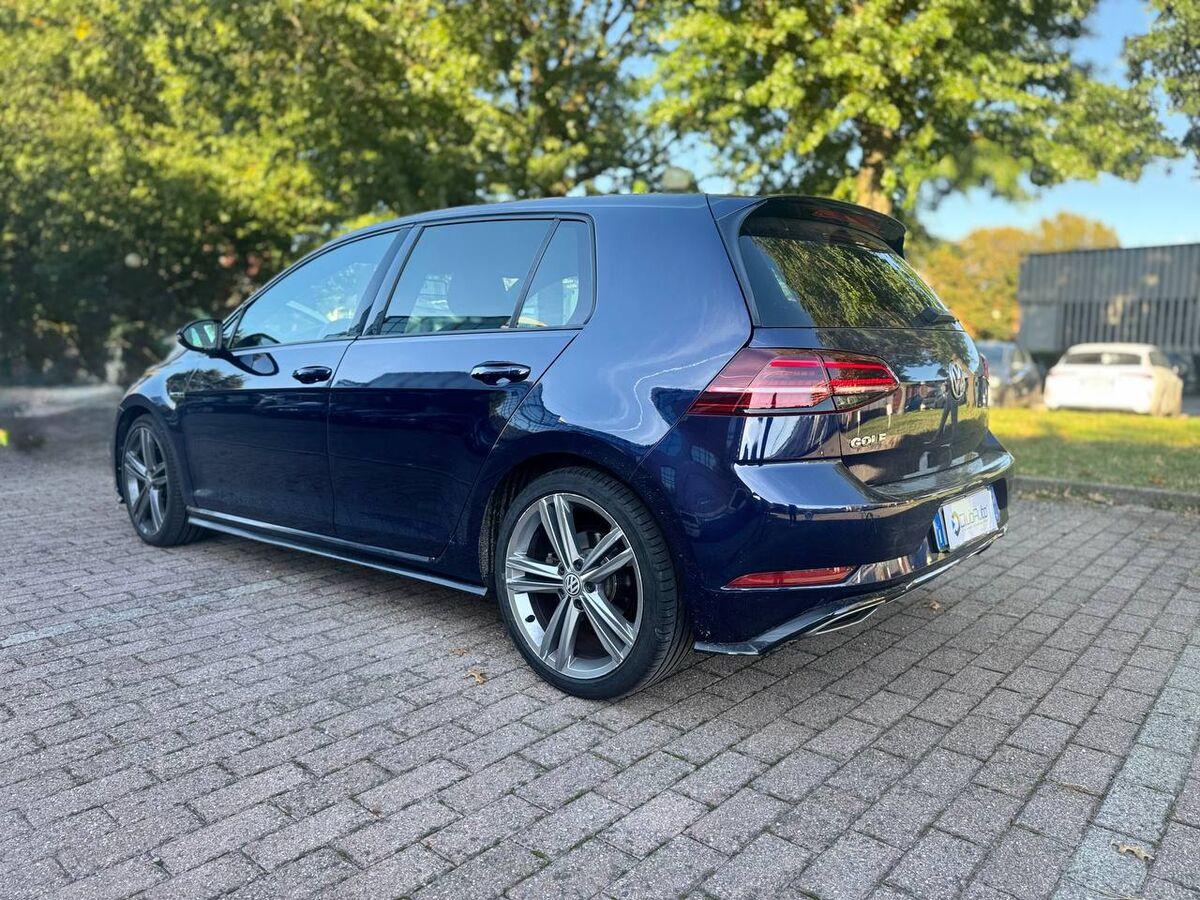 Volkswagen Golf 1.5 tsi Sport 150cv dsg