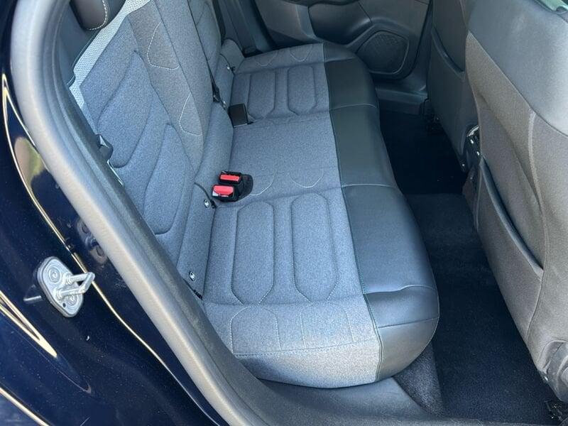 Citroën C4 C4 1.2 puretech Plus s&s 130cv