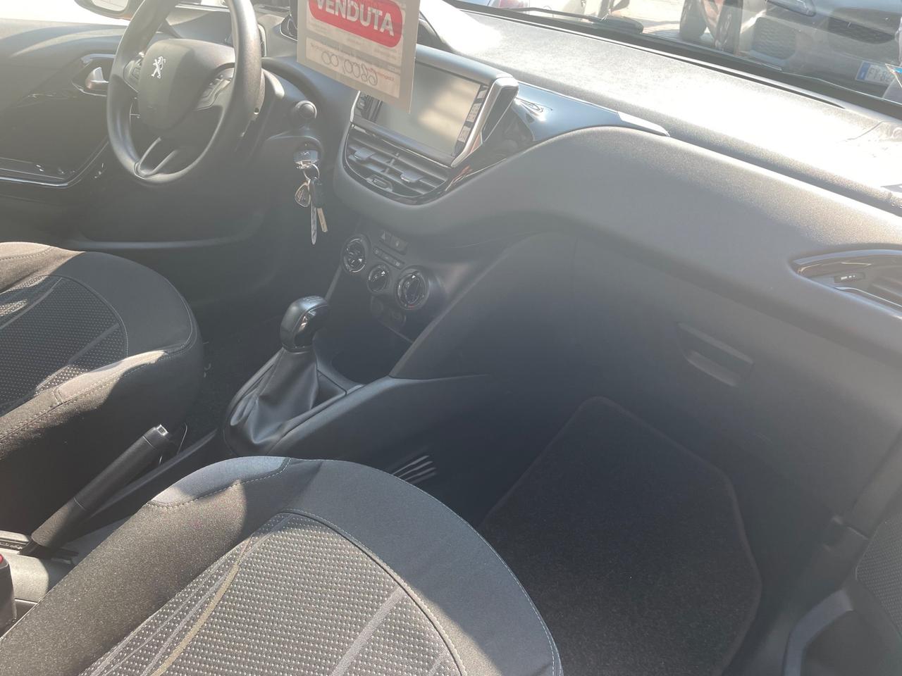 Peugeot 208 1.2 VTi 82 CV 3 porte Allure