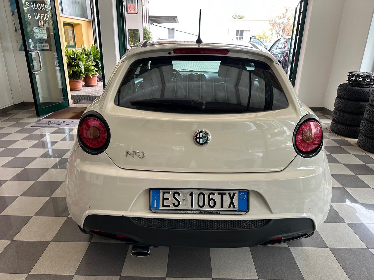 Alfa Romeo MiTo 1.4 T 105CV M.air S&S Distinctive