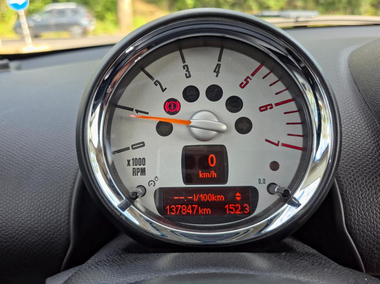 Mini Cooper D Countryman 1.6 ALL4x4 CV-111 2011-E5B Manuale