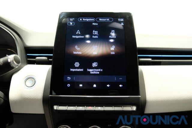 RENAULT Clio FULL HYBRID E-TECH 140 CV 5PORTE INTENS NEOPATENTI