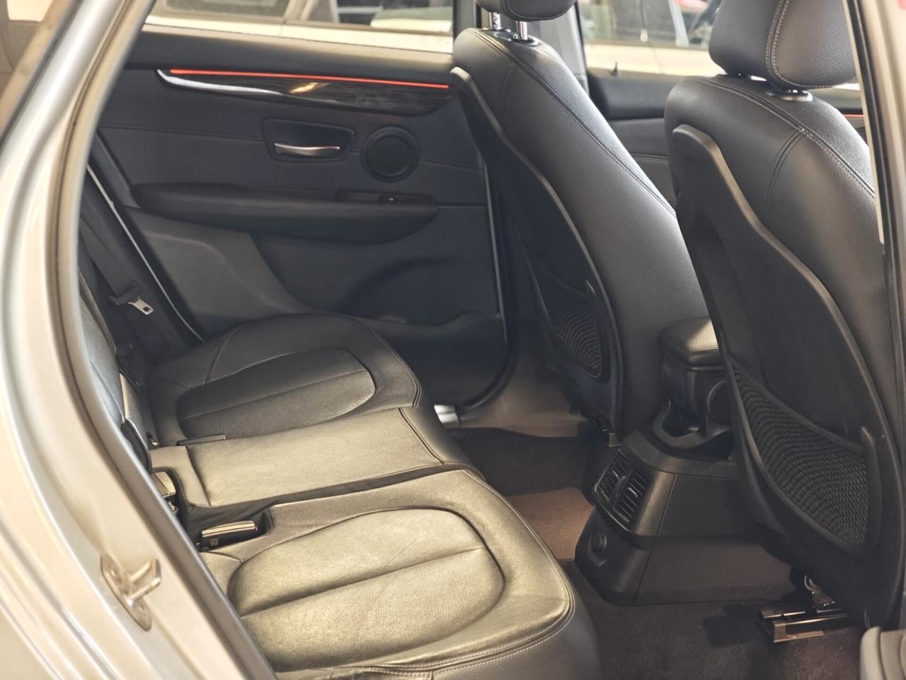 Bmw 2er Active Tourer 218d xDrive Active Tourer Luxury