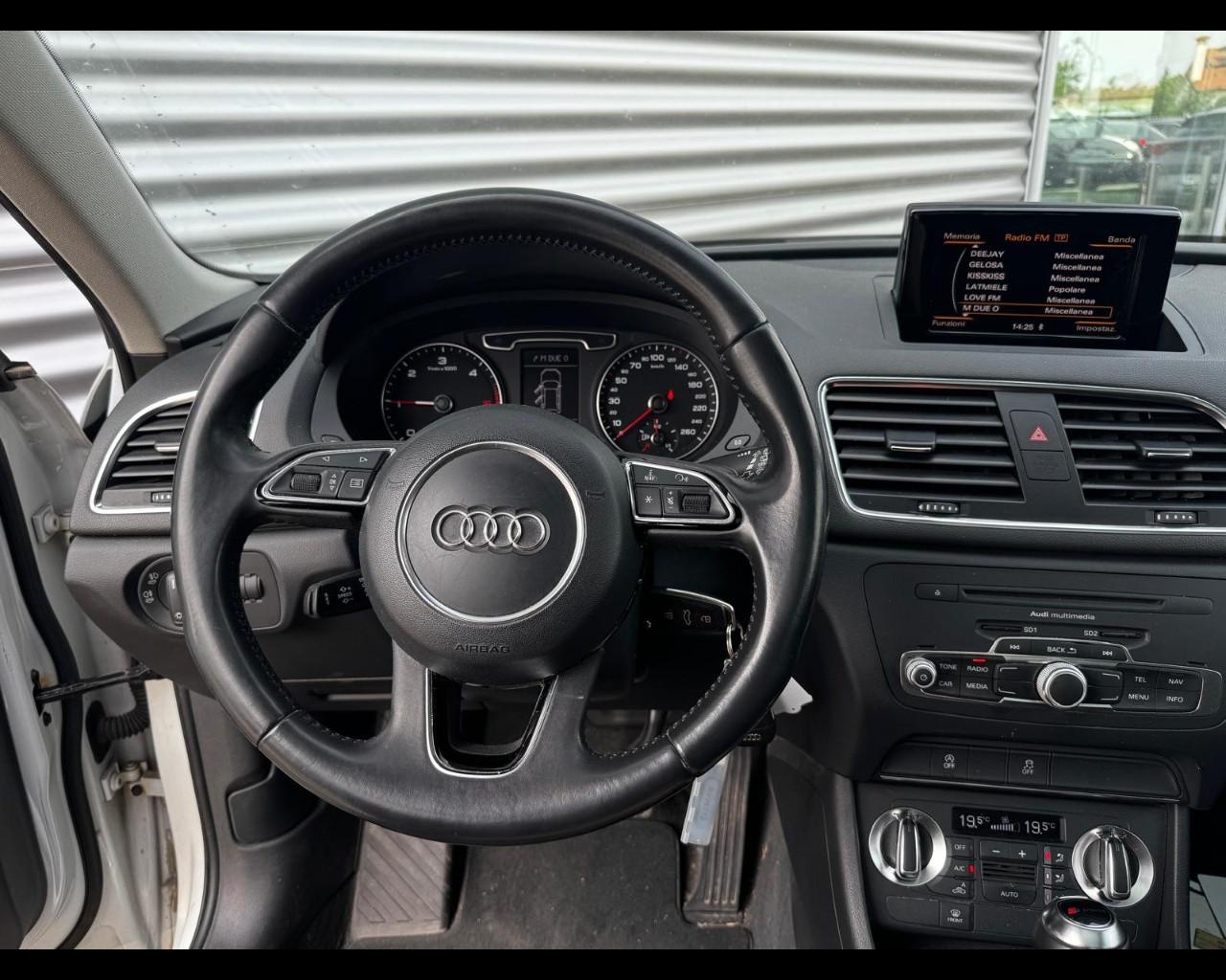 AUDI Q3 2.0TDI S-TRONIC QUATTRO BUSINESS 140CV