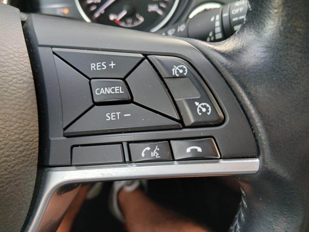 Nissan Qashqai 1.5 dCi N-Connecta