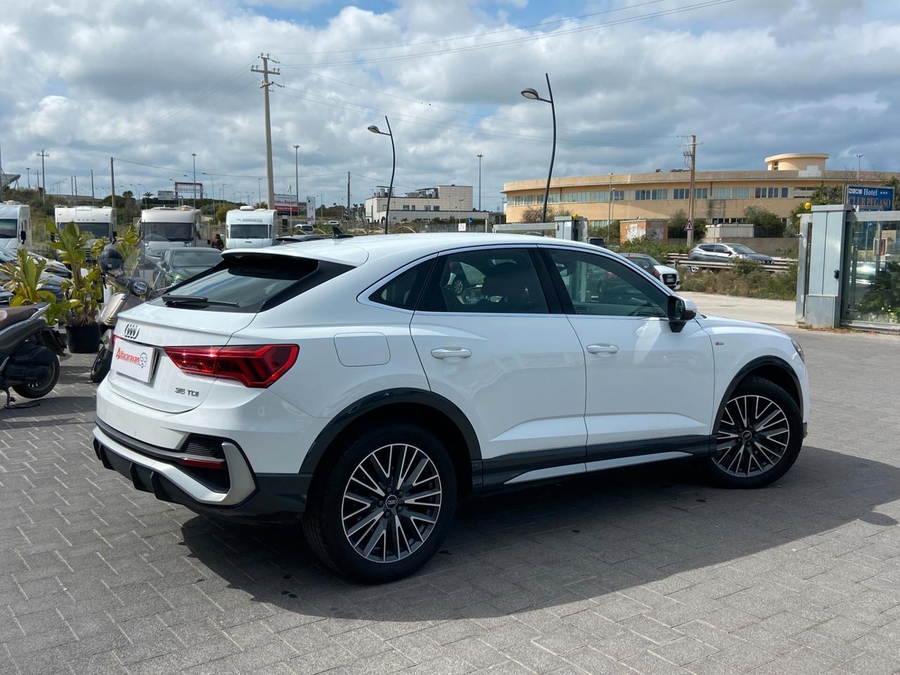 Audi Q3 Sportback 35 2.0 tdi S line edition s-tronic