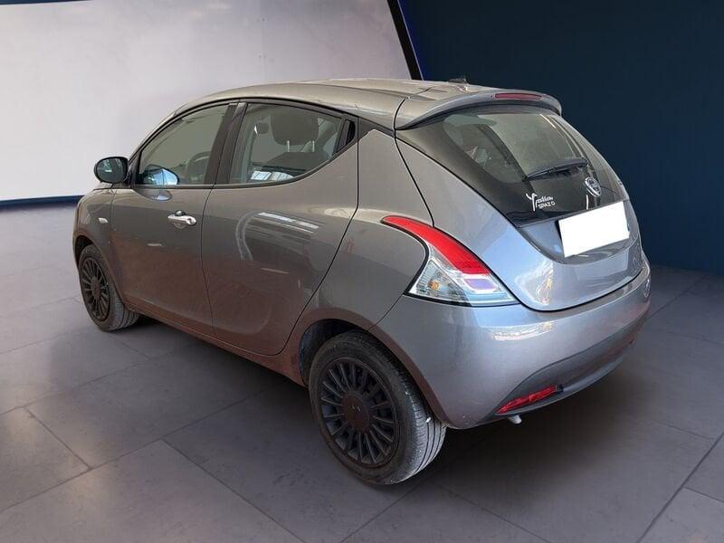 Lancia Ypsilon III 2021 1.0 hybrid Silver s&s 70cv